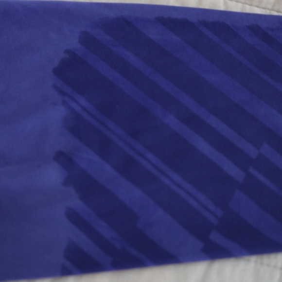 Crazy Shirt Color Changing Rash Guard - Picture 3 of 4